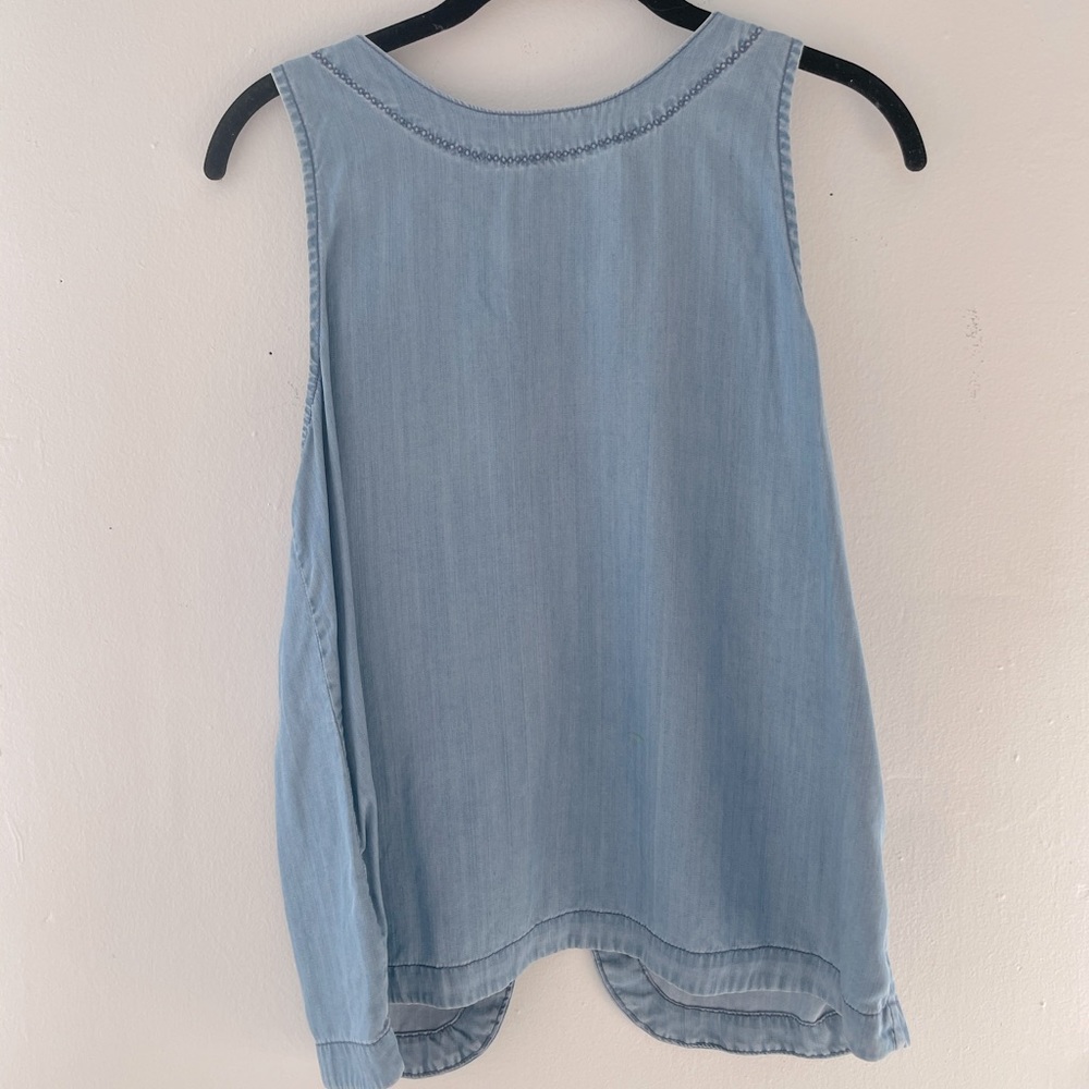 GAP Chambray Tank Top
